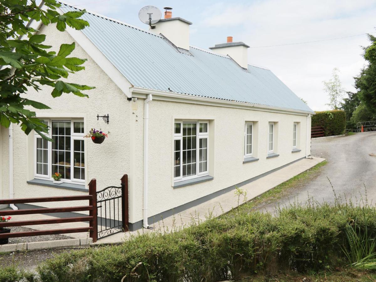 Hawthorn Hideaway Villa Manorhamilton ภายนอก รูปภาพ