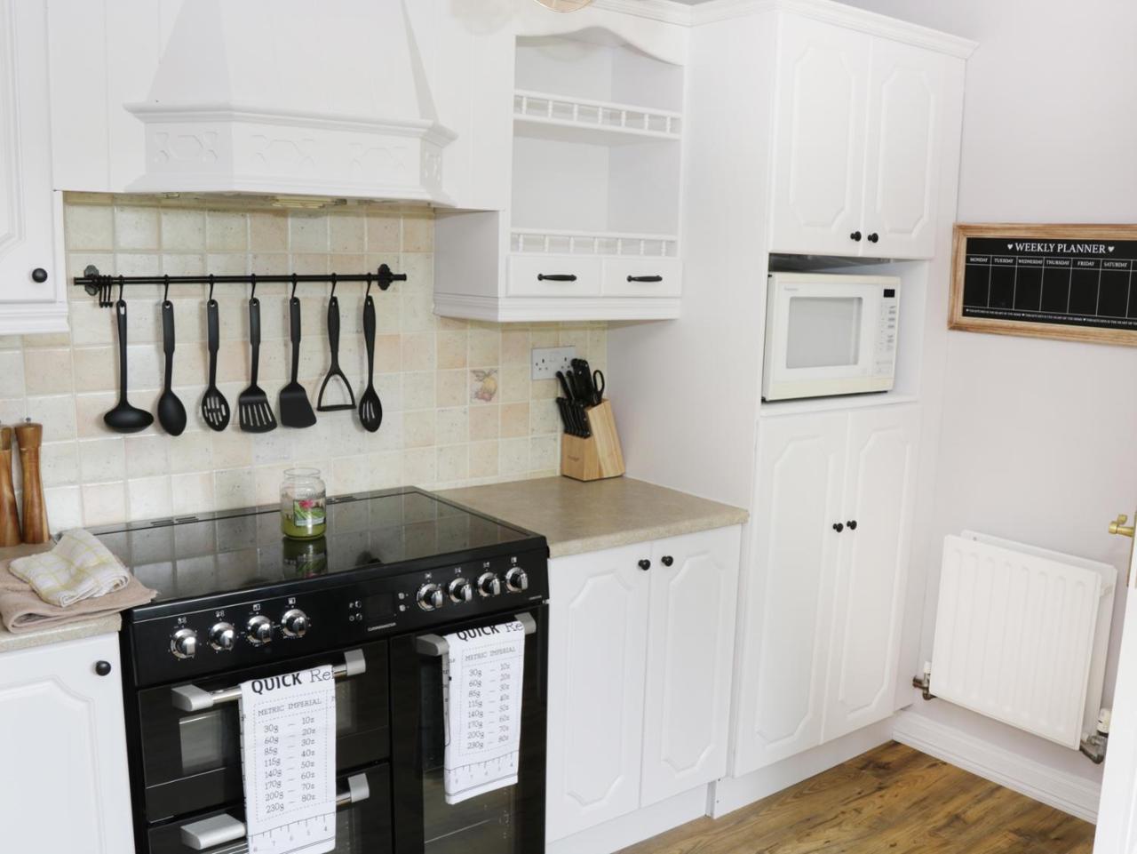 Hawthorn Hideaway Villa Manorhamilton ภายนอก รูปภาพ